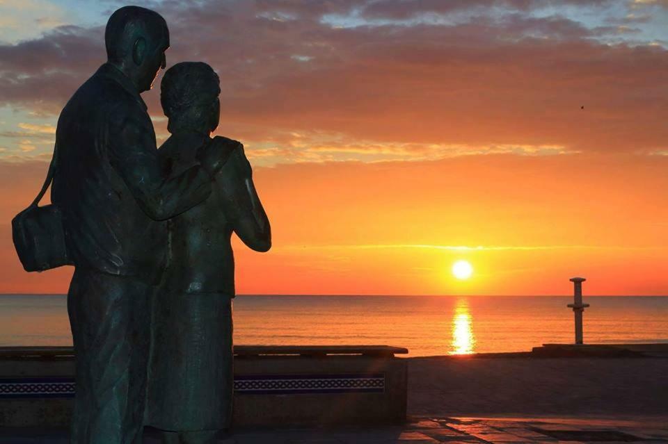 Estudios Munoz Alicante Zewnętrze zdjęcie